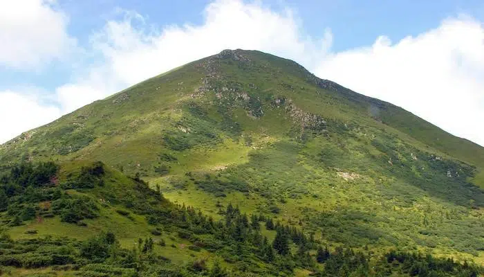 vershini karpat petros