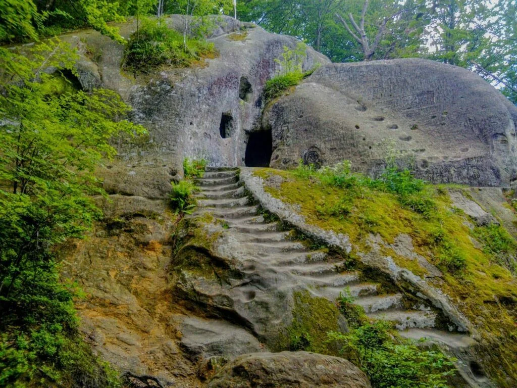 скелі Довбуша