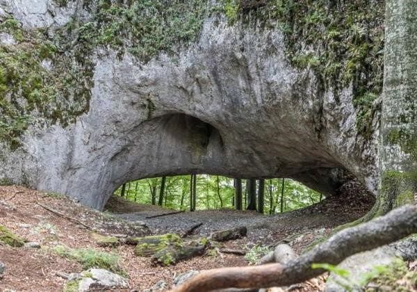 Карстовий міст